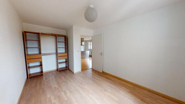 Location                                                      Appartement
                        
                     2 pièces                      50 m2                     à Chartres