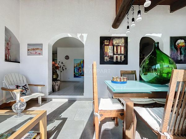 Villa 8 pièce(s) 5 chambre(s) 184 m²