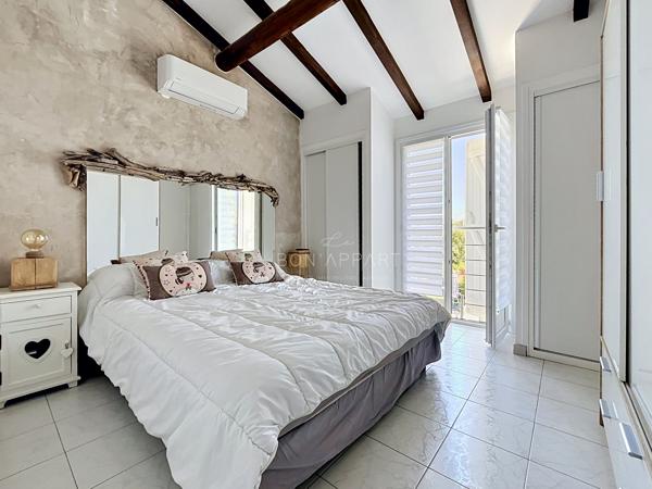 Villa 8 pièce(s) 5 chambre(s) 184 m²