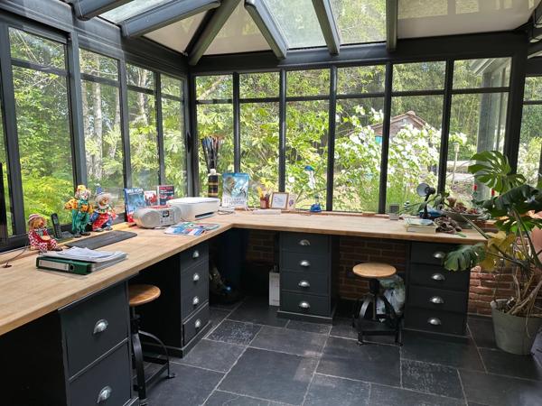 Maison à vendre 4 chambres, piscine, terrain de 3274m2 et dépendance aménagée