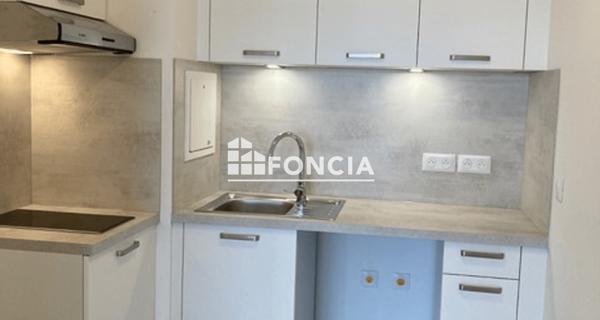Location Appartement 2 pièces 41.4 m² - Ormesson-sur-marne 94490