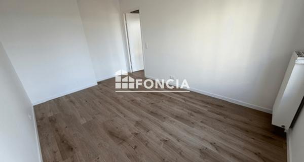 Location Appartement 2 pièces 41.4 m² - Ormesson-sur-marne 94490