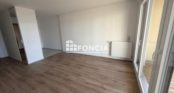 Location Appartement 2 pièces 41.4 m² - Ormesson-sur-marne 94490
