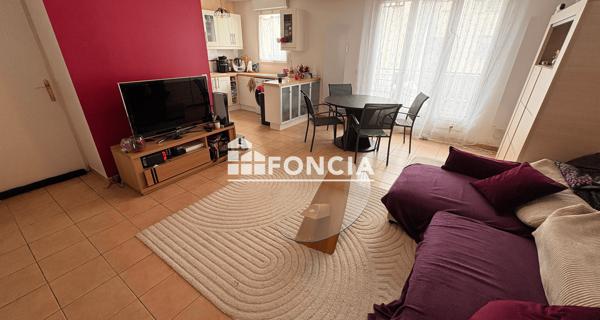 Location Appartement 4 pièces 69.28 m² - Melun 77000