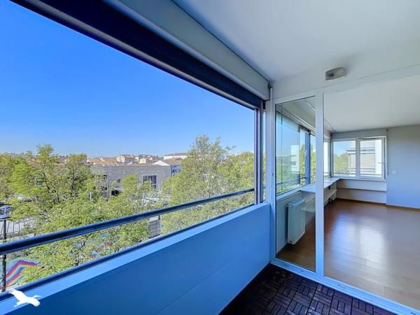 Appartement 472 000 € Bordeaux 3 p 97 m² DPE D