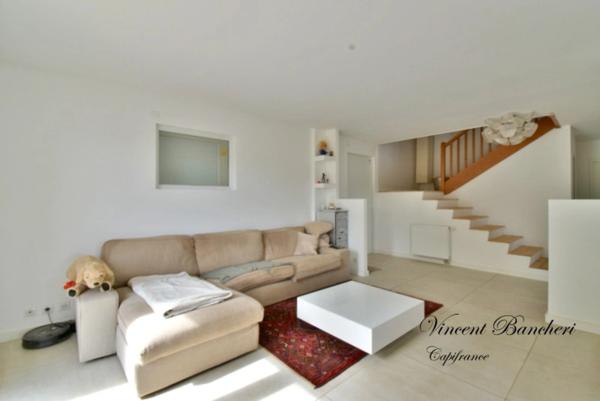MONNETIER MORNEX (74)MAISON INDIVIDUELLE T5 ENTIÈREMENT RÉNOVÉE DE 130 m² AVEC SOUS-SOL COMPLET SUR 1 500 m² DE TERRAIN