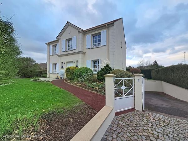 COUP DE COEUR CONTEMPORAINE 6 CHAMBRES LUZARCHES