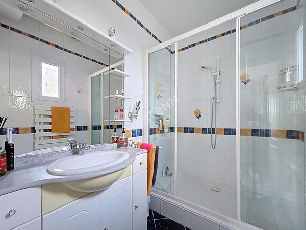 COUP DE COEUR CONTEMPORAINE 6 CHAMBRES LUZARCHES