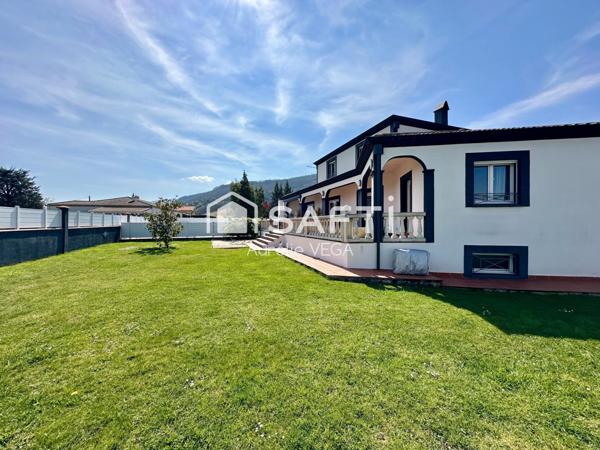 Maison familiale avec piscine, studio indépendant et suite parentale