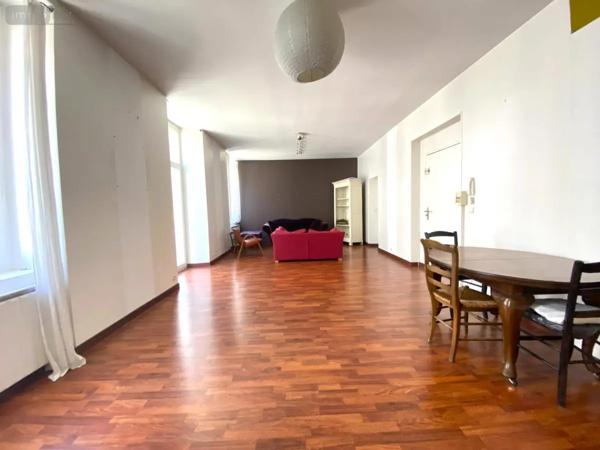 Location - Appartement Angers 49000 3 pièces 77 m 2