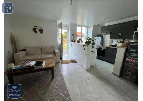 Maison à louer 2 pièces 46.81m² Chabournay (86380)
