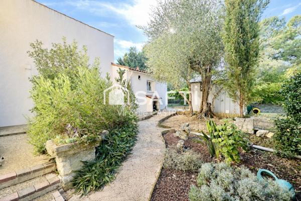 MONTAUROUX - MAISON TRADITIONNELLE 5 PIECES avec DEPENDANCE & GRAND SOUS-SOL