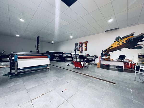 Local d'activité à vendre à Chanteheux - Référence VJJ422