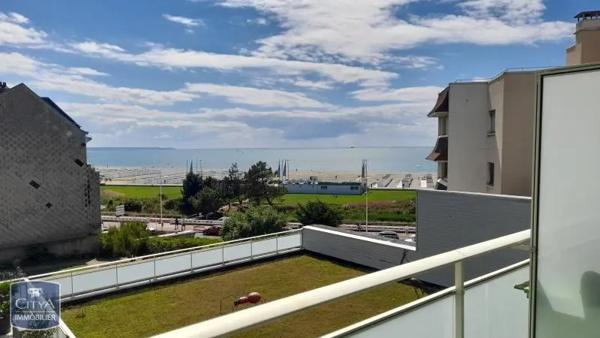 Appartement à louer 3 pièces 98.6m²