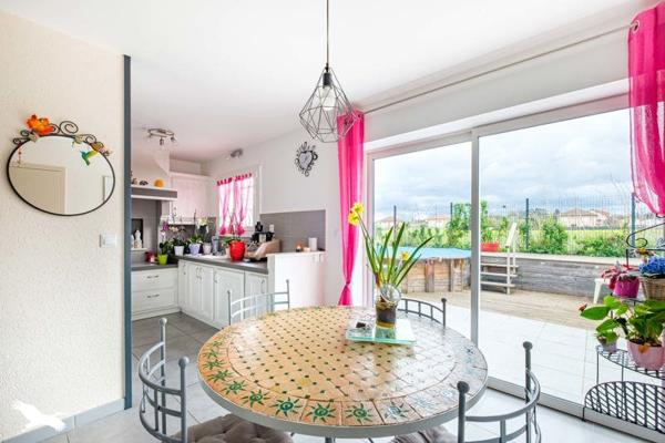 Maison à vendre |  Mions |  5 pièces | 104 m²