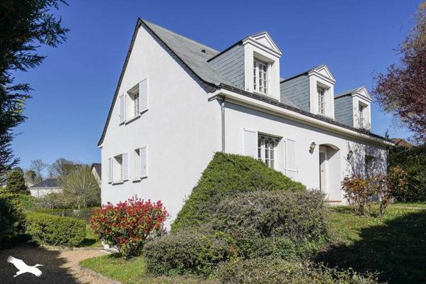 Maison à vendre |                                       Joué-lès-Tours |                                        7 pièces  |  167 m²