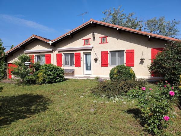 Ferme début 20ème siècle rénovée sur terrain 9007 m²