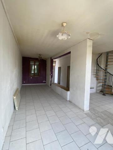 ORIGNY SAINTE BENOITE - 4 CH - cour