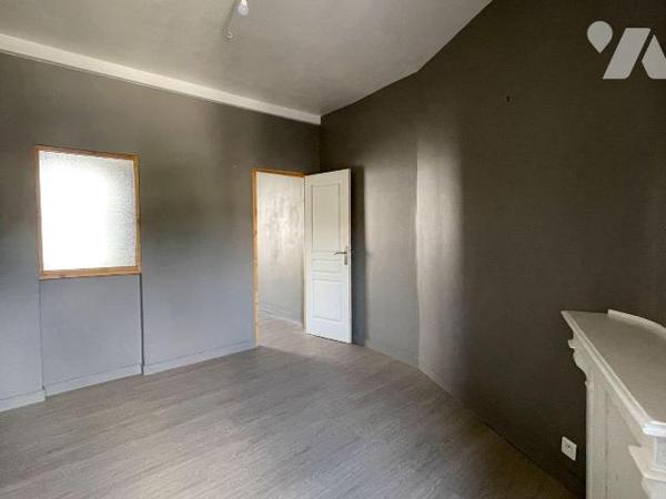 Appartement à vendre chez votre notaire de Pont-Aven,

Dans une des artères principales de Po...