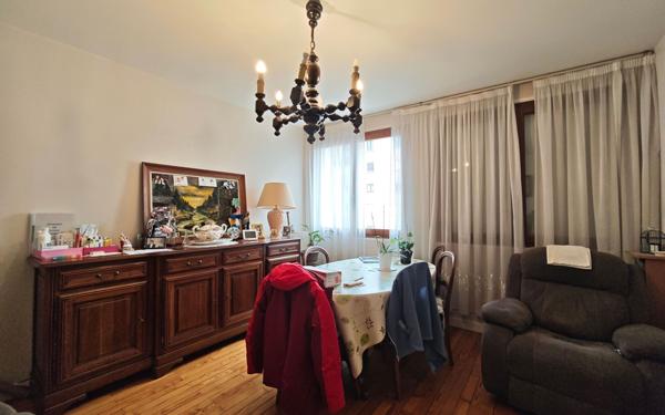 Appartement à louer    2 pièces • 47 m2 Mazamet