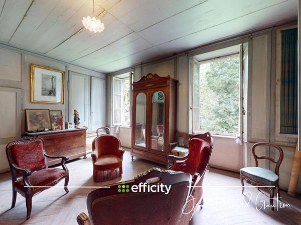 Maison 10 pièces - 360 m²