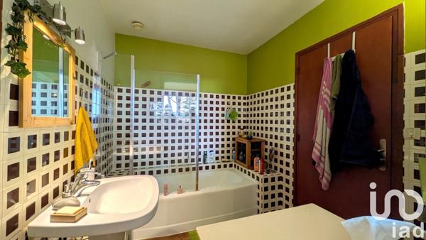 Maison à vendre 6 pièces 156 m² Les Tourrettes