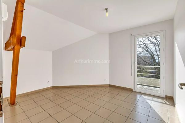 Vente                                                      Maison
                        
                     8 pièces                      168 m2                     à Brison-Saint-Innocent
