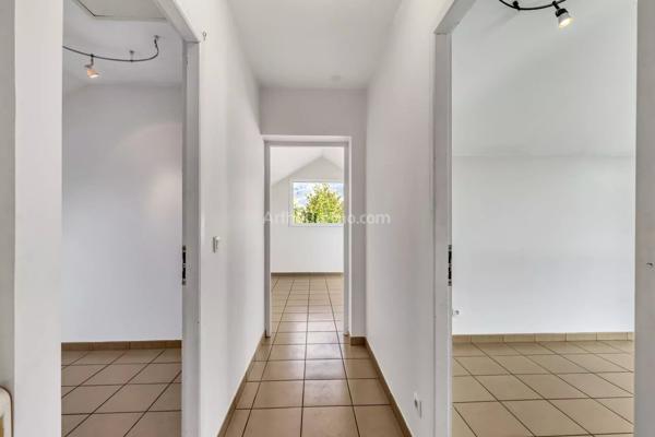 Vente                                                      Maison
                        
                     8 pièces                      168 m2                     à Brison-Saint-Innocent