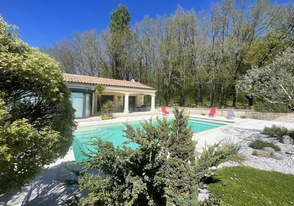 Villa d'architecte et gîte indépendant dans un parc paysager de plus de 4 000 m² SUD de COGNAC proche de BARBEZIEUX SAINT HILAIRE (16)