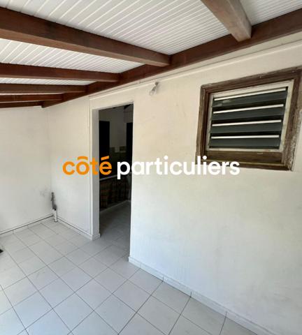 Location Maison60,923 m² - 5 Pièces - SAINTE ANNE (97180)