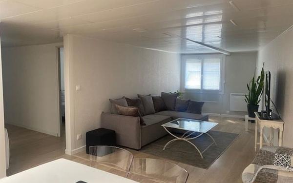Appartement à vendre    3 pièces • 76 m2 Les Sables-d'Olonne