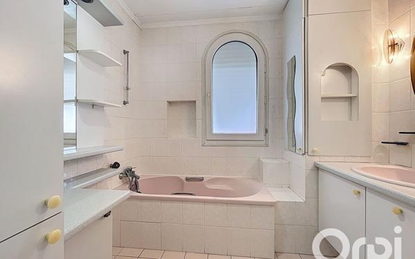 Maison à vendre    5 pièces •  Challans