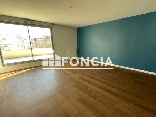 Location Appartement 4 pièces 95.1 m² - 18 RUE DES NEUFS SOLEILS Clermont Ferrand 63000