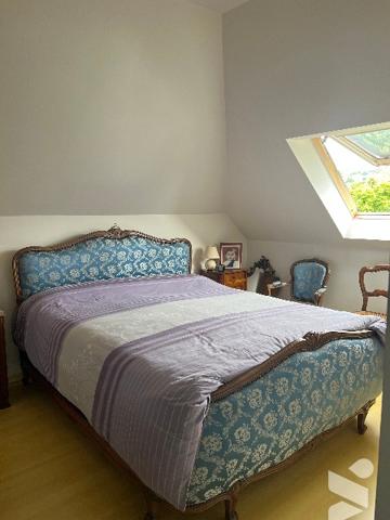Appartement T4 95 m²  avec vue montagnes, cave, place de parking et garage sur BAGNERES DE BIGORRE.