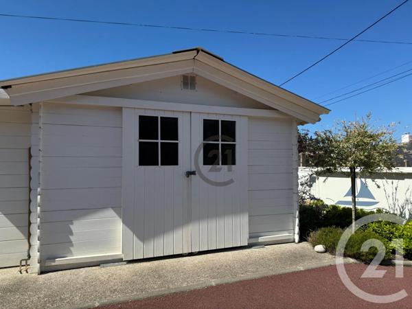 Maison à vendre  7 pièces - 190 m 2   LA TURBALLE  - 44