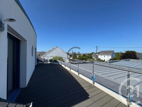 Maison à vendre  7 pièces - 190 m 2   LA TURBALLE  - 44