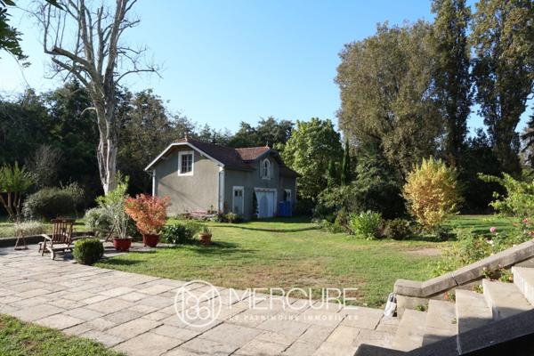 Villa à Pouillon