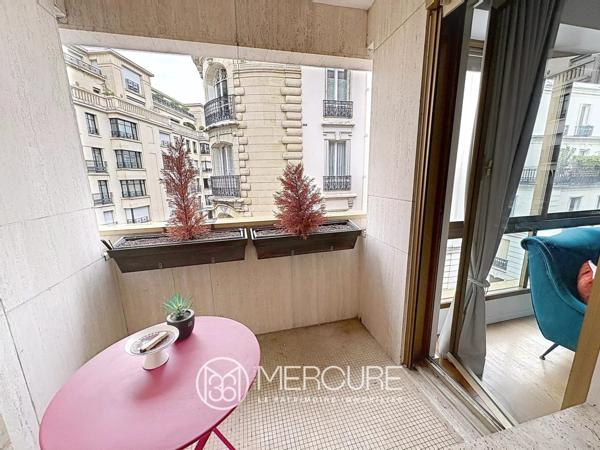 Appartement à Paris 7ème