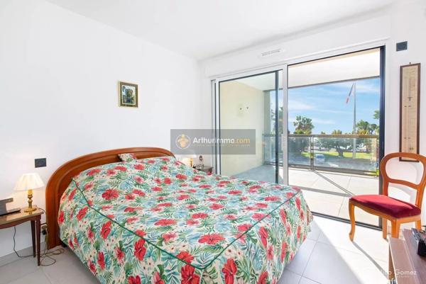 Vente Appartement 4 pièces 106 m2 à Saint-Raphaël