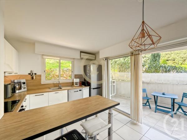 Appartement T3 à vendre  3 pièces - 58,13 m2 L ILE ROUSSE - 202