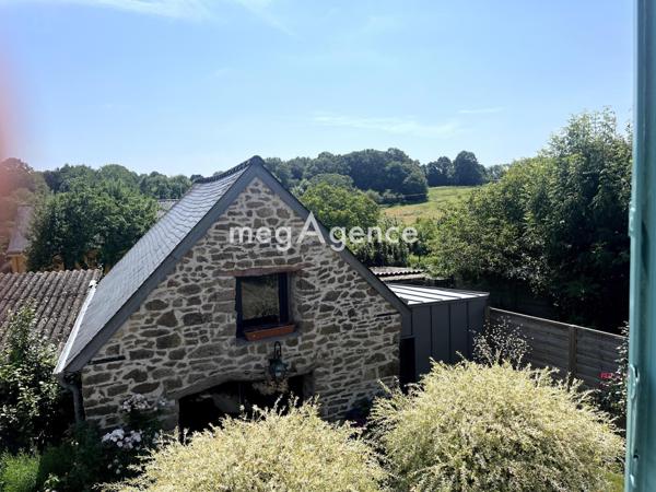 Maison à QUIMPERLE, 29300 - 6 pièces 216m²