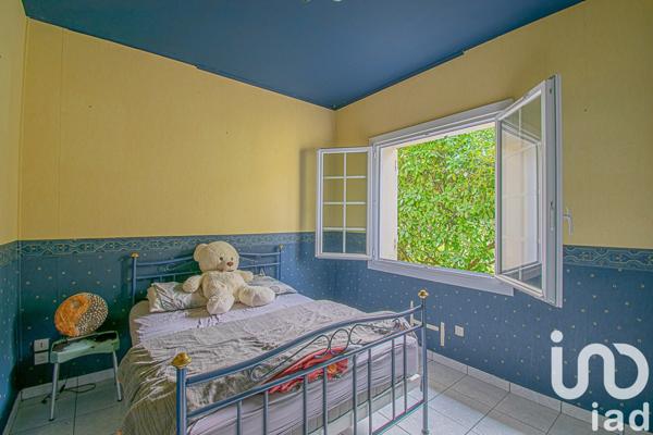 Maison 10 pièces de 278 m² à Créon (33670)