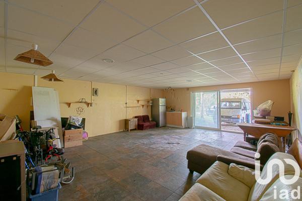 Maison 10 pièces de 278 m² à Créon (33670)