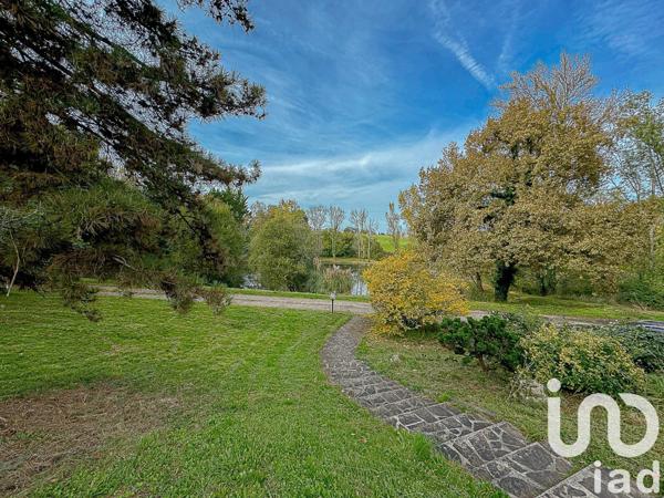 Maison 10 pièces de 278 m² à Créon (33670)