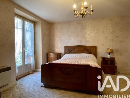 Maison à vendre 10 pièces 240 m² Allassac