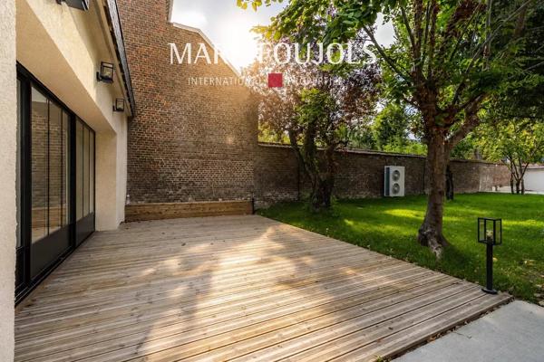 Maison familiale entièrement rénovée triangle d’or