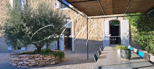 A Louer à COUDOUX - Grand Mas Provençal meublé de 320m² - 5 chambres - bureau - piscine