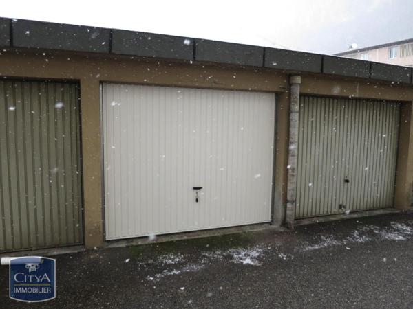 Parking à louer 12m²