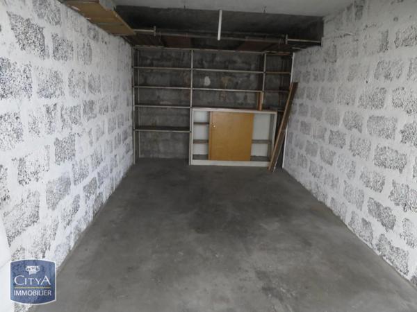 Parking à louer 12m²