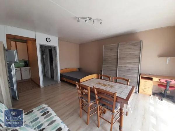 Appartement à louer 1 pièce 30.48m²